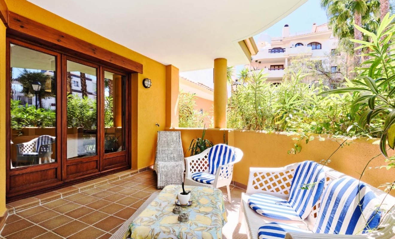 Revente - Appartement - Punta Prima