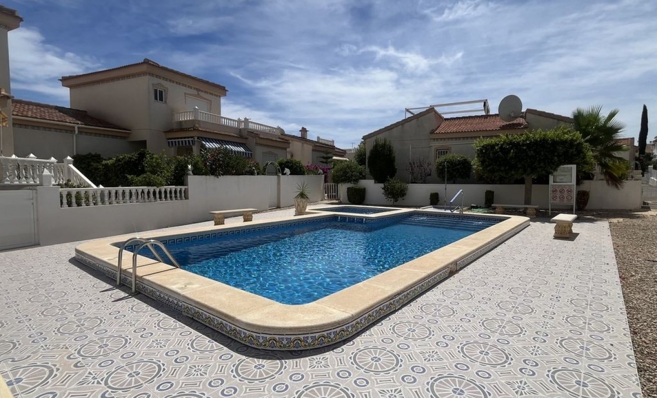 Wederverkoop - Vila - Algorfa - Montemar