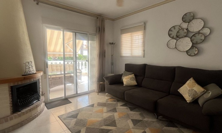 Wederverkoop - Vila - Algorfa - Montemar