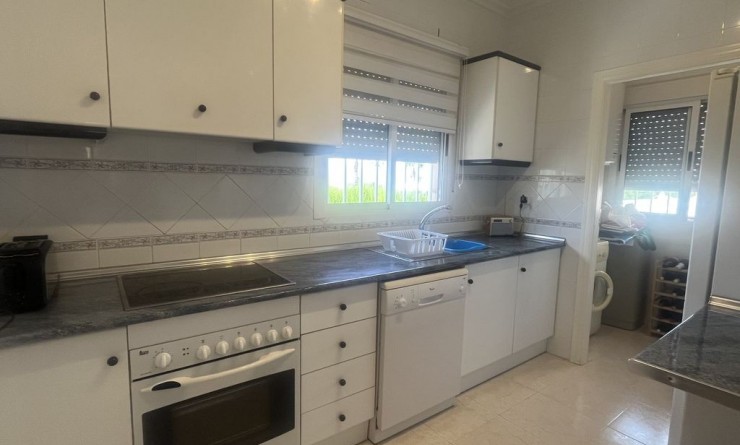 Wederverkoop - Vila - Algorfa - Montemar