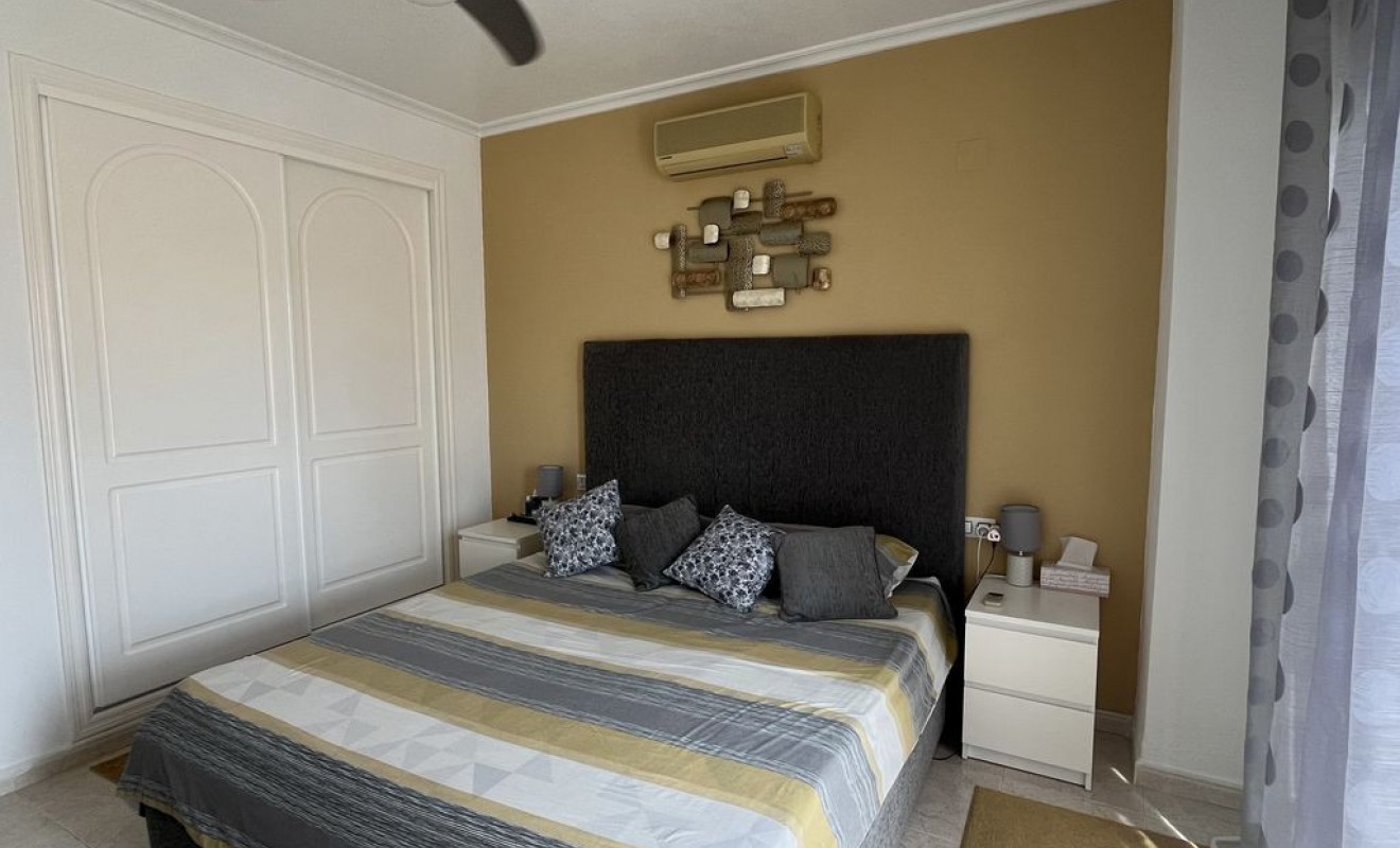 Wederverkoop - Vila - Algorfa - Montemar