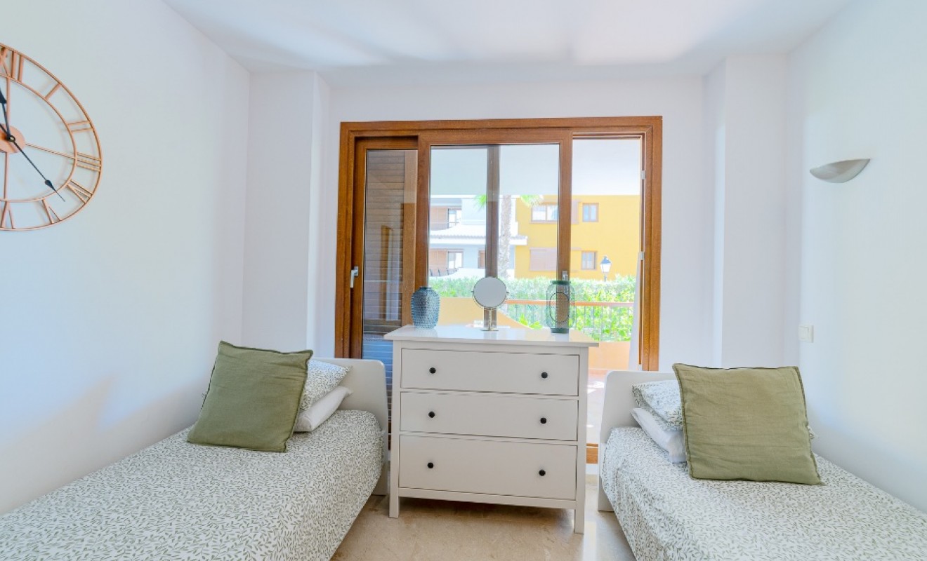Revente - Appartement - Punta Prima