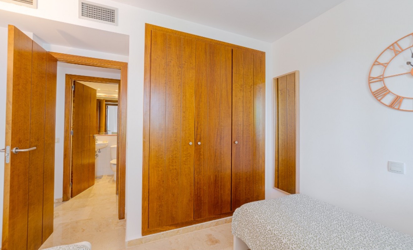 Revente - Appartement - Punta Prima