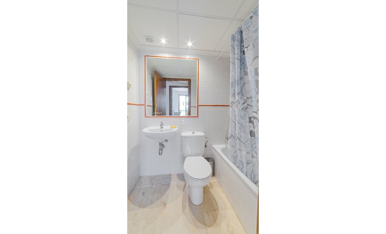 Revente - Appartement - Punta Prima