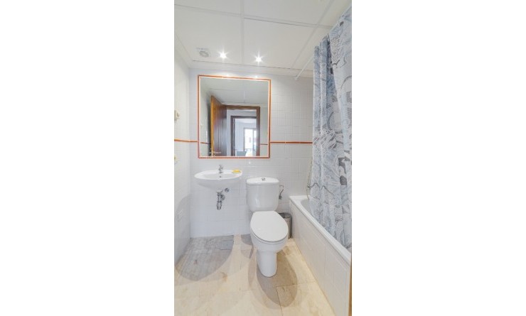 Revente - Appartement - Punta Prima