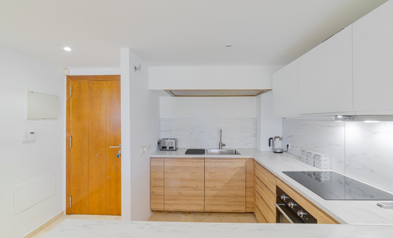 Revente - Appartement - Punta Prima