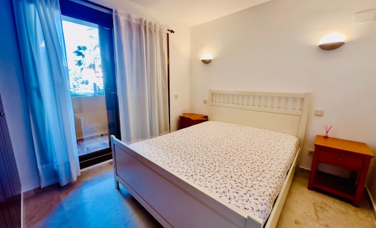 Revente - Appartement - Punta Prima