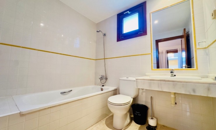 Revente - Appartement - Punta Prima