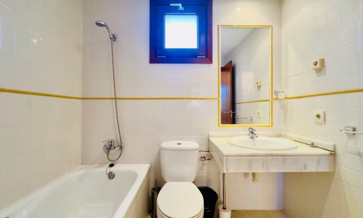 Revente - Appartement - Punta Prima