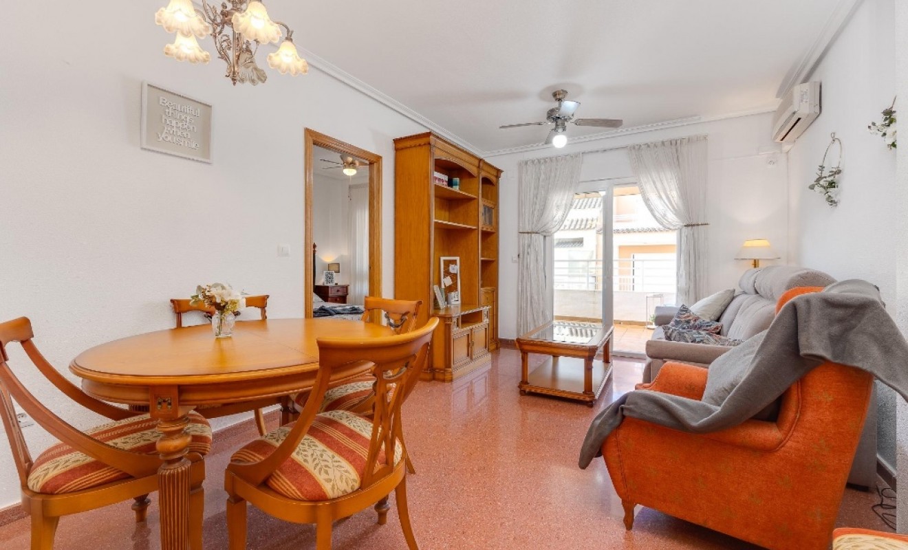 Wederverkoop - Appartement - Torrevieja - torrevieja
