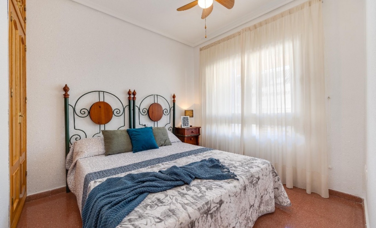 Wederverkoop - Appartement - Torrevieja - torrevieja