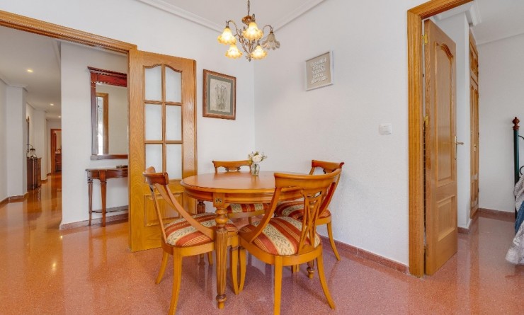 Wederverkoop - Appartement - Torrevieja - torrevieja