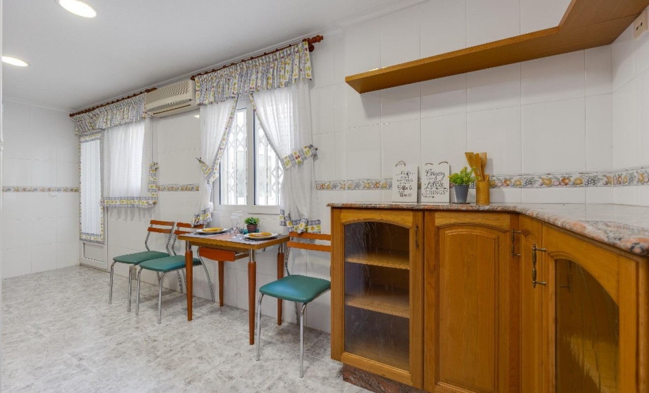 Wederverkoop - Appartement - Torrevieja - torrevieja