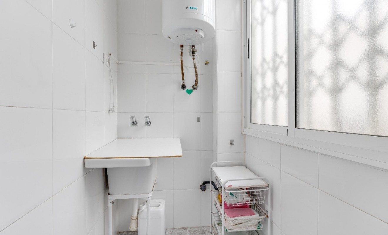 Wederverkoop - Appartement - Torrevieja - torrevieja