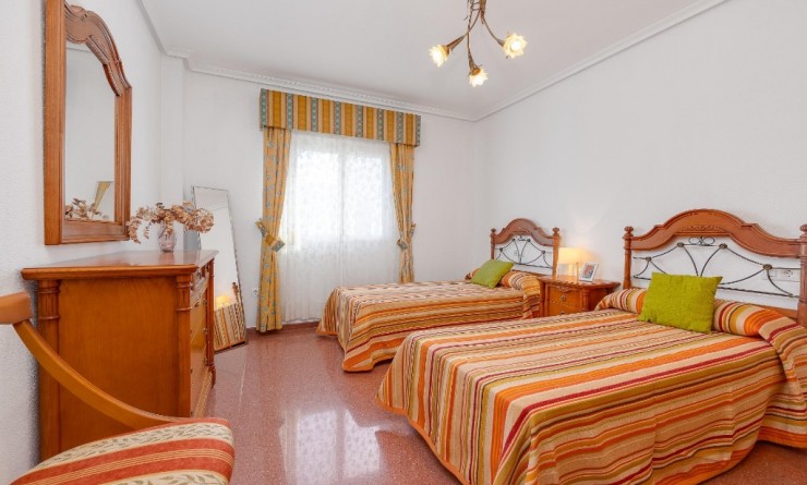 Wederverkoop - Appartement - Torrevieja - torrevieja