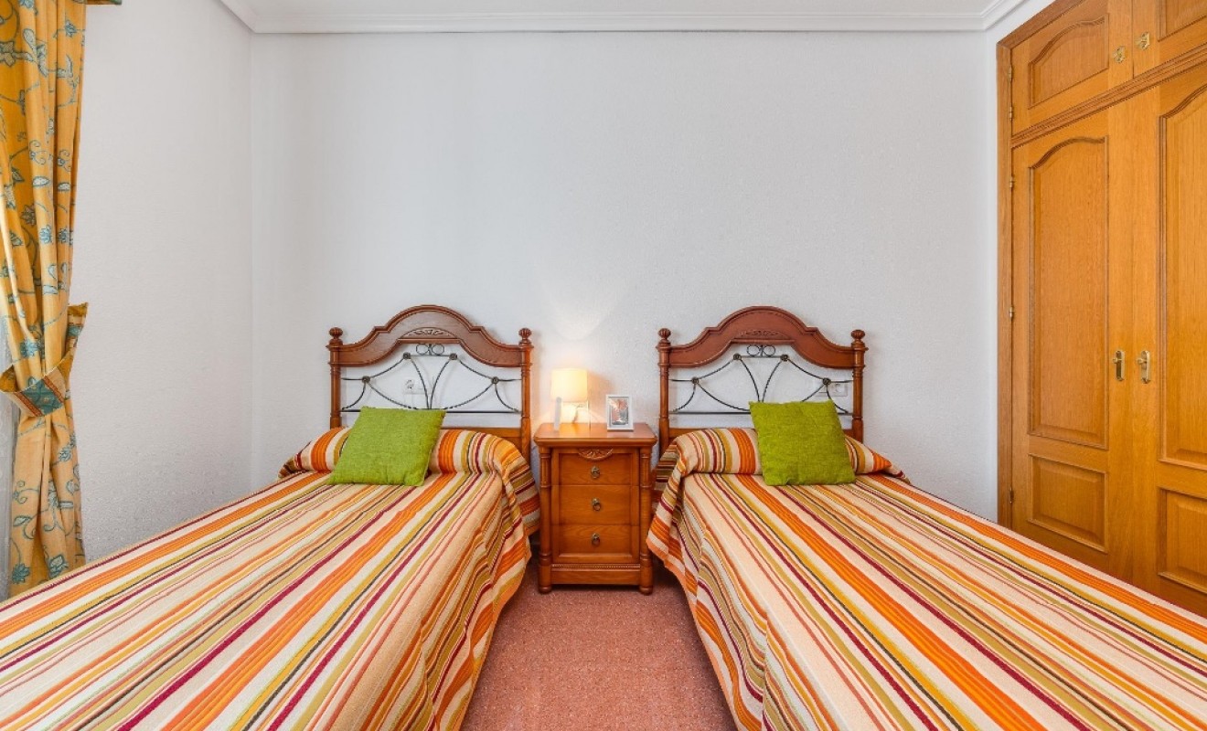 Wederverkoop - Appartement - Torrevieja - torrevieja