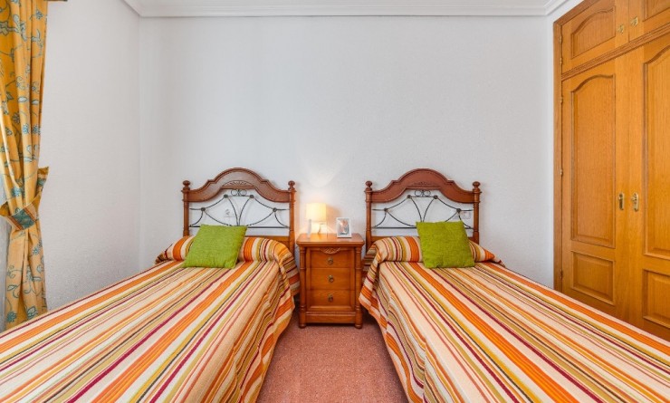 Wederverkoop - Appartement - Torrevieja - torrevieja