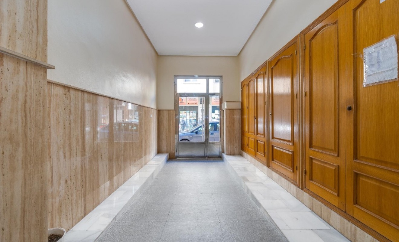 Wederverkoop - Appartement - Torrevieja - torrevieja