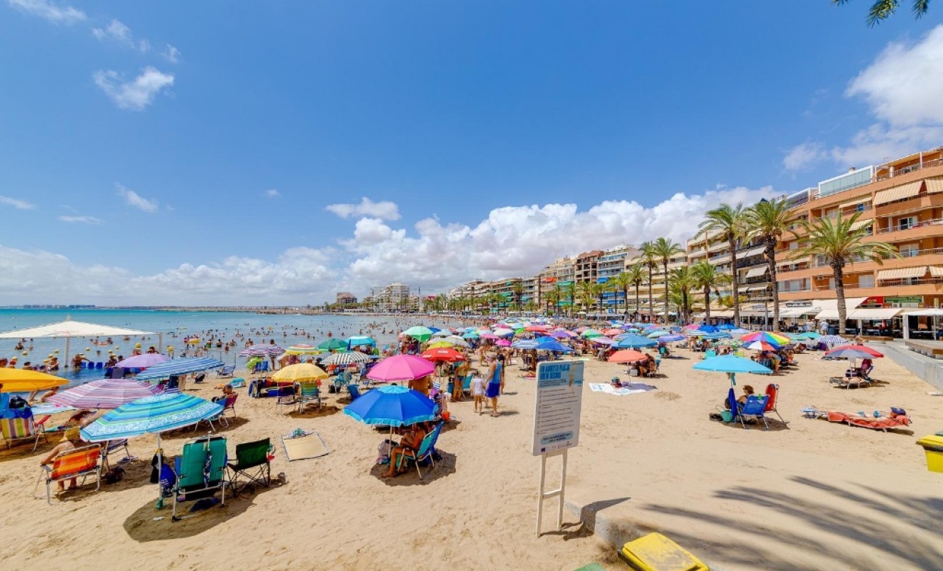 Wederverkoop - Appartement - Torrevieja - torrevieja