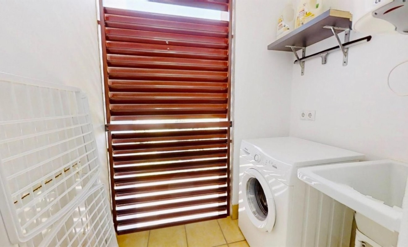 Revente - Appartement - Punta Prima