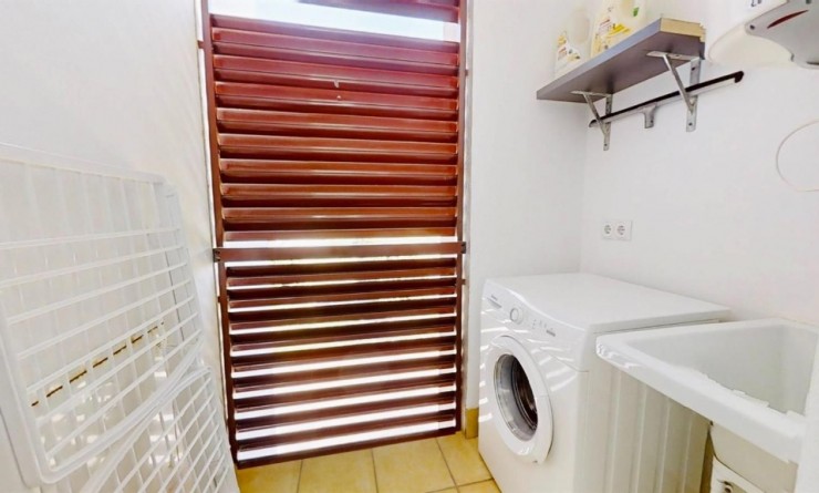 Revente - Appartement - Punta Prima