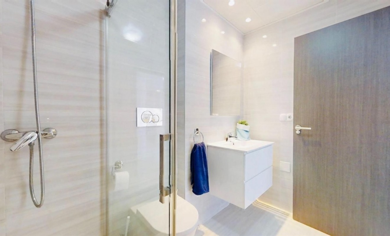 Revente - Appartement - Punta Prima