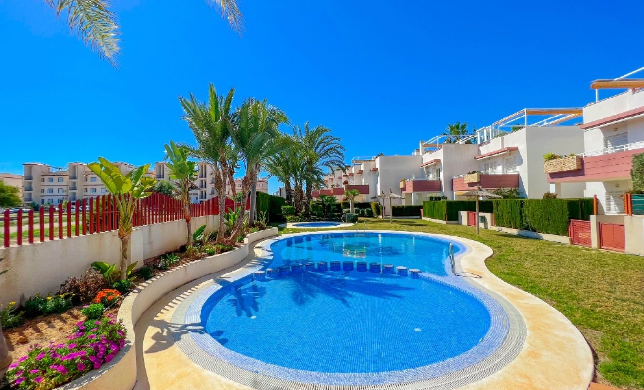 Revente - Appartement - Punta Prima