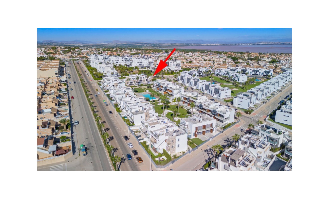 Sale - Townhouse - Punta Prima