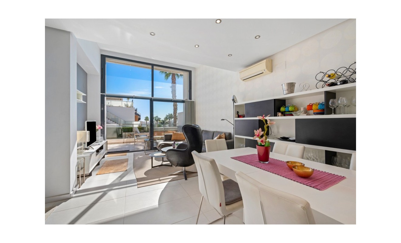 Sale - Townhouse - Punta Prima