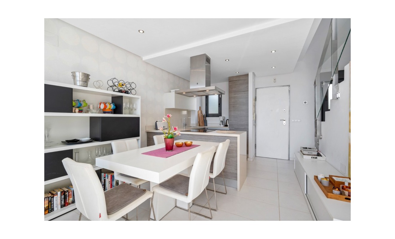Sale - Townhouse - Punta Prima