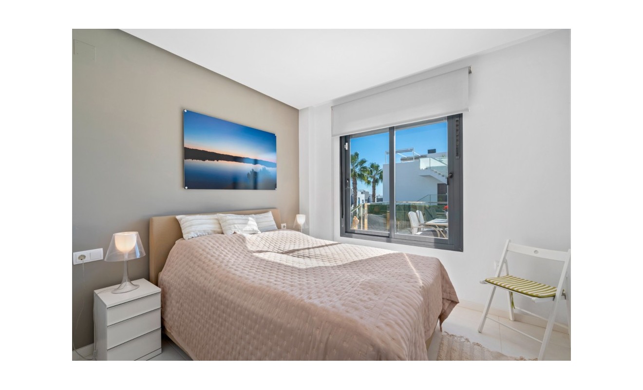 Sale - Townhouse - Punta Prima