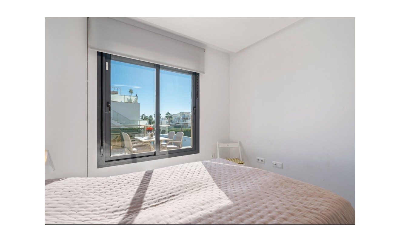 Sale - Townhouse - Punta Prima