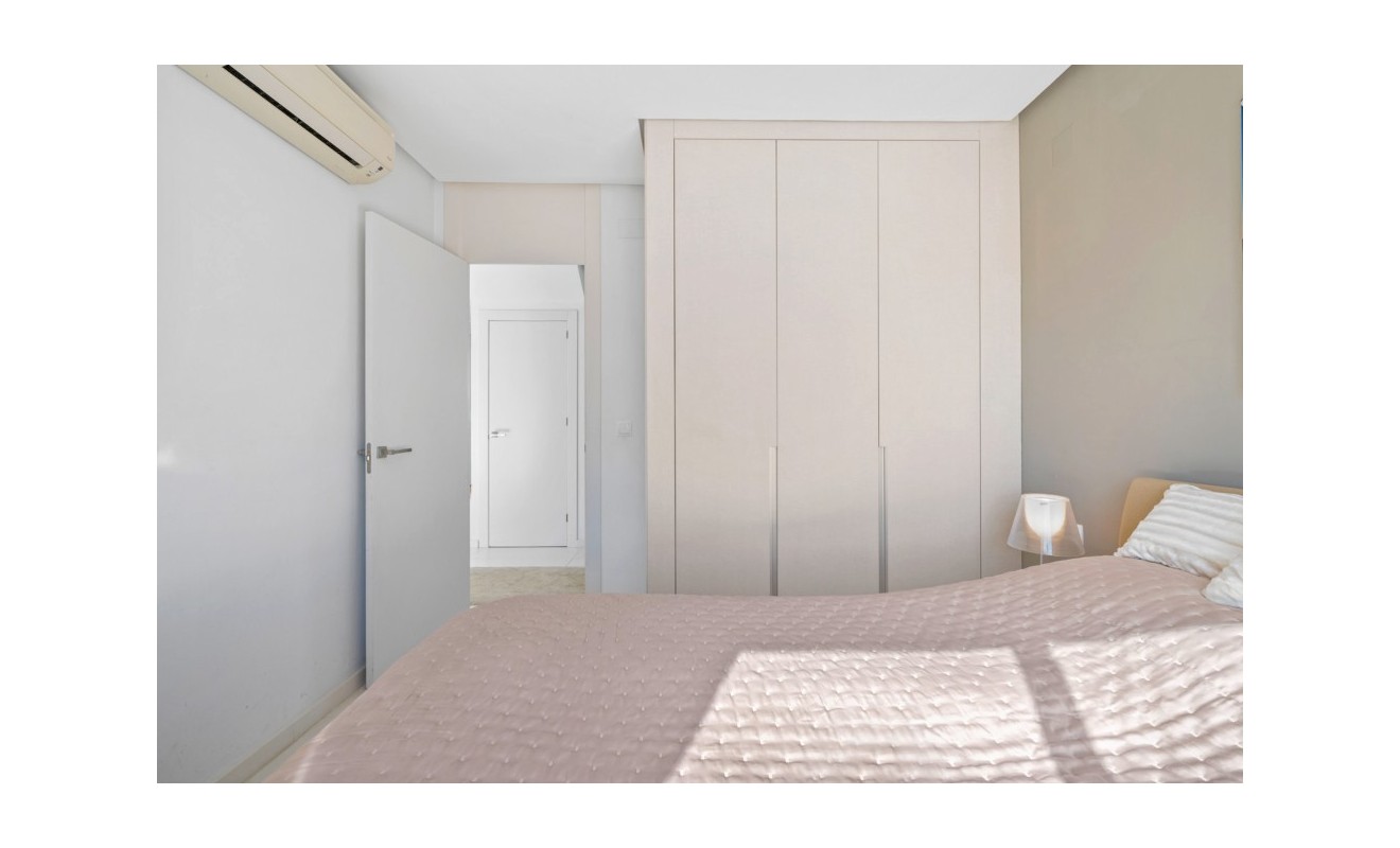 Sale - Townhouse - Punta Prima