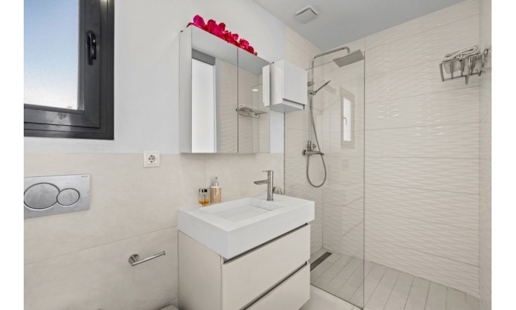 Sale - Townhouse - Punta Prima