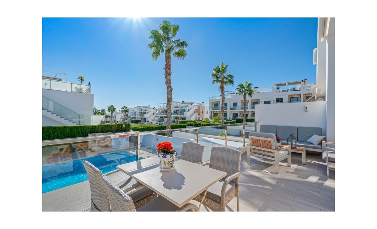 Sale - Townhouse - Punta Prima