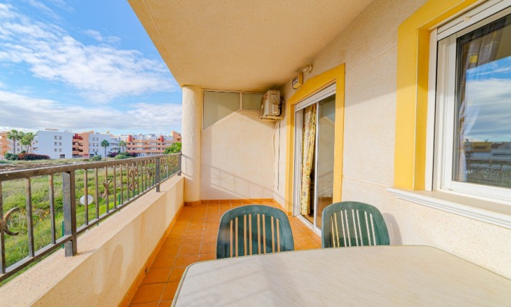 Sale - Apartment - Orihuela Costa - Playa Flamenca
