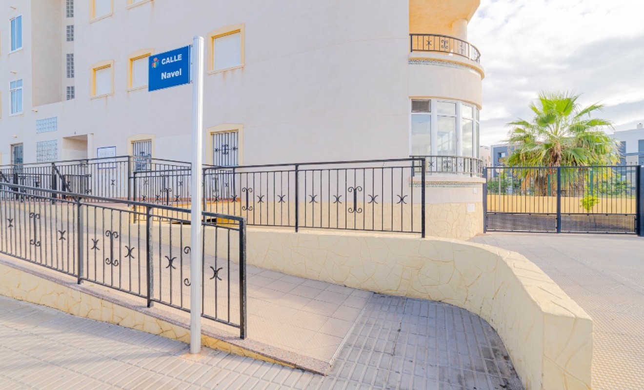 Sale - Apartment - Orihuela Costa - Playa Flamenca