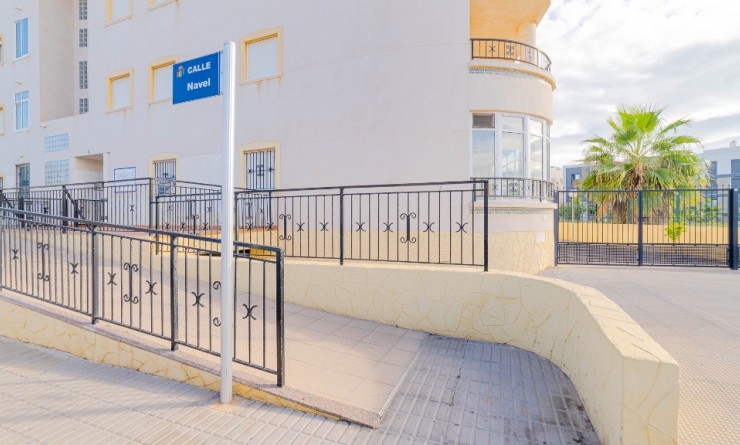 Sale - Apartment - Orihuela Costa - Playa Flamenca