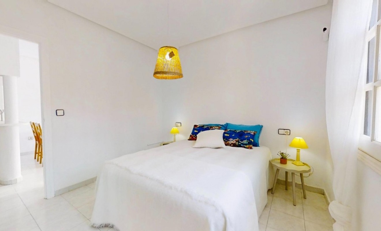 Sale - Apartment - Punta Prima