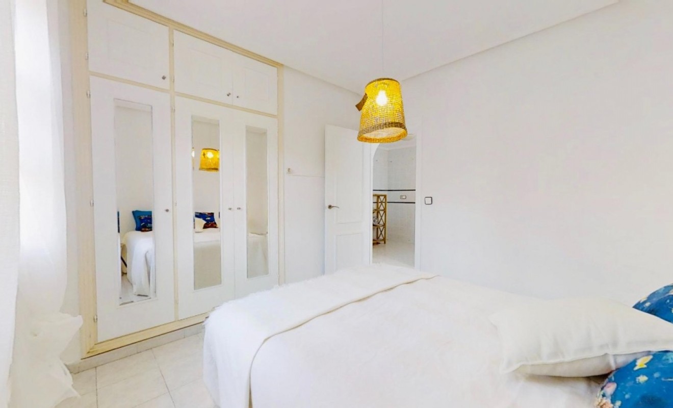 Sale - Apartment - Punta Prima