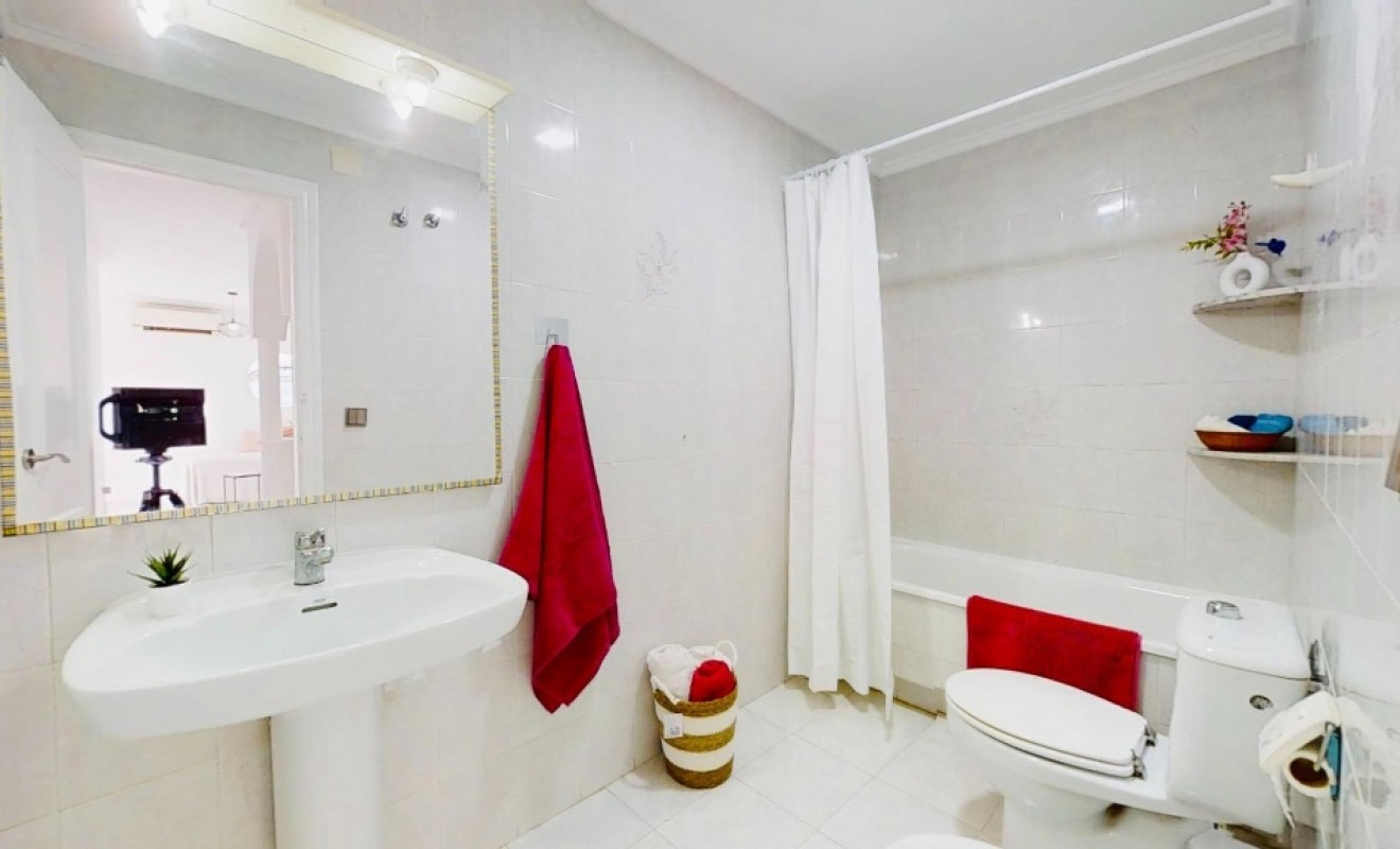 Sale - Apartment - Punta Prima