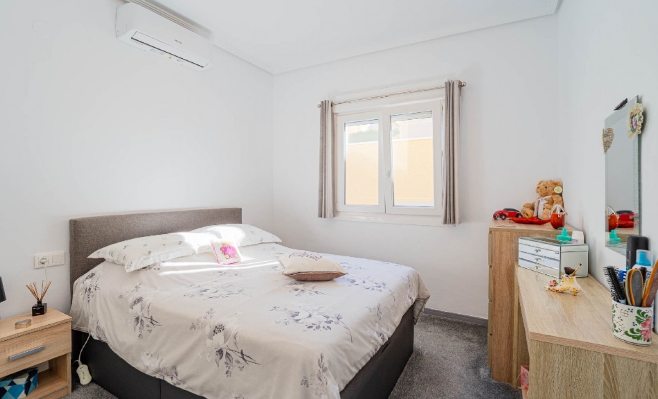 Sale - Villa - Orihuela Costa - Los Altos