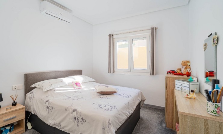 Sale - Villa - Orihuela Costa - Los Altos