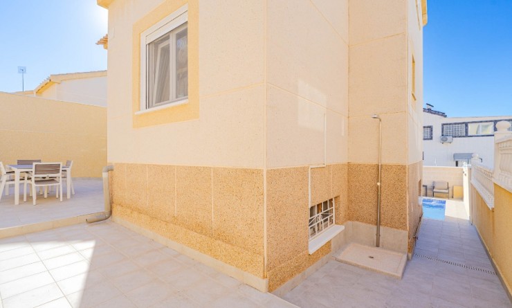 Sale - Villa - Orihuela Costa - Los Altos