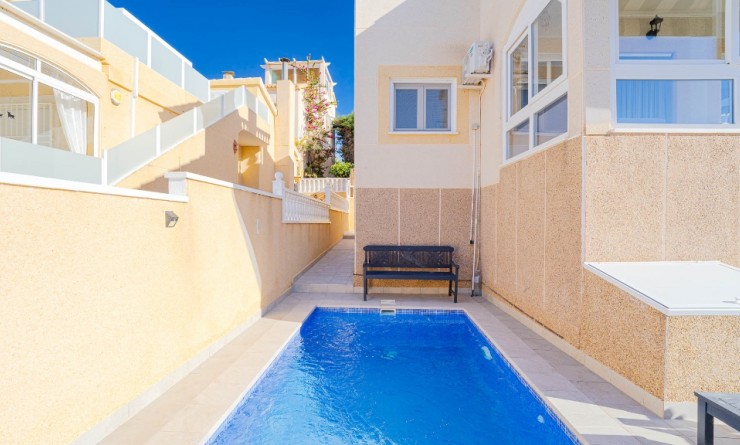 Sale - Villa - Orihuela Costa - Los Altos
