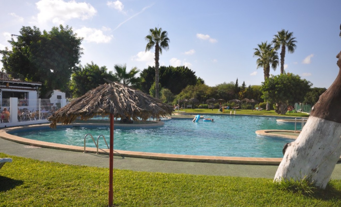Wederverkoop - Appartement - Torrevieja - Lago jardin