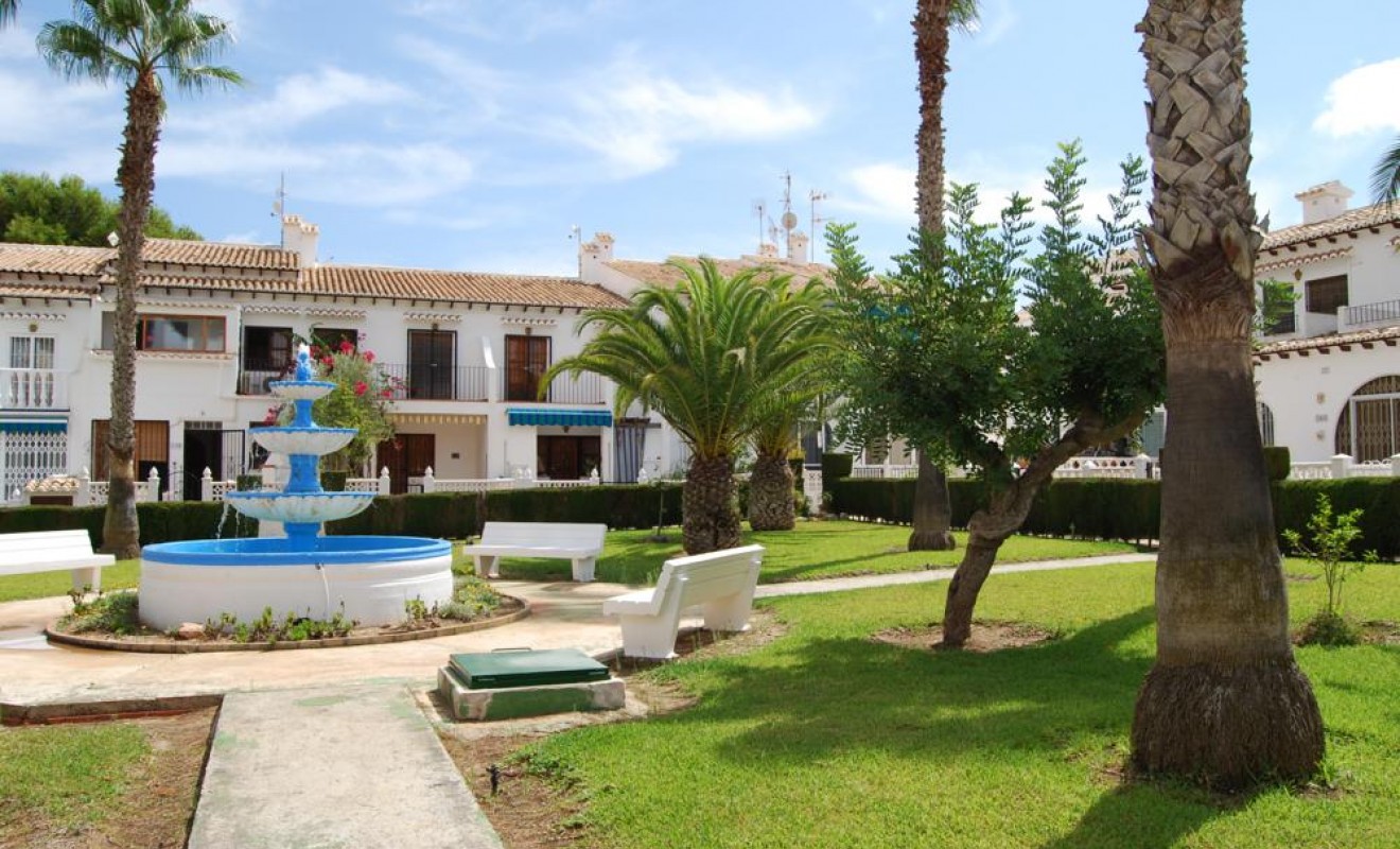 Wederverkoop - Appartement - Torrevieja - Lago jardin