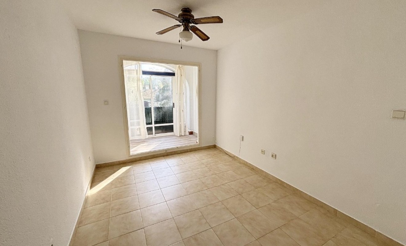 Wederverkoop - Appartement - Torrevieja - Lago jardin