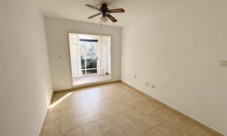 Wederverkoop - Appartement - Torrevieja - Lago jardin