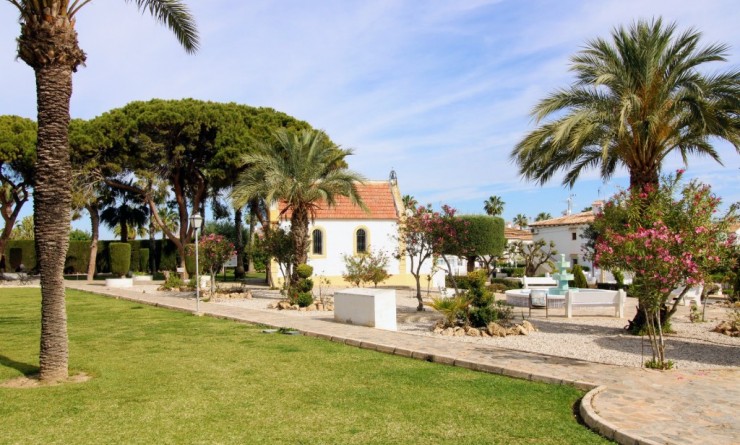 Wederverkoop - Appartement - Torrevieja - Lago jardin